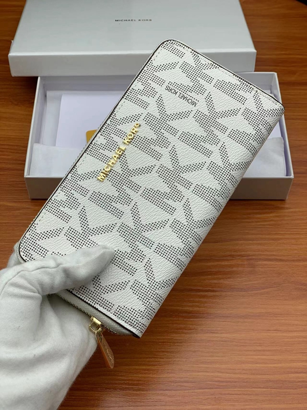 超激安ブランド財布偽物側面デザイン